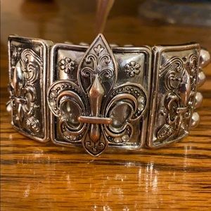 Fleur De Lis Stretch Bracelet